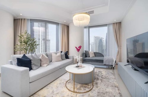 Downtown Dubai Villa | Vogue| Opera Grand near Dubai Mall | Burj Khalifa