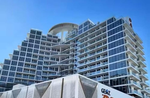 Dubai Apartment | Vogue | Gemz Al Furjan near Ibn Battuta Mall