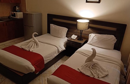 Al Sharq Apartment | RUWI BEACH HOTEL APARTMENTS