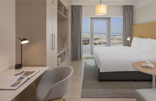 Trade Center Apartment | Staybridge Suites Dubai Financial Centre by IHG