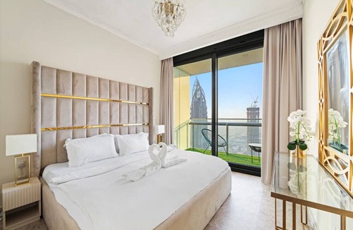 Downtown Dubai Apartment | Luxury 2BR | Skyline Sea View Direct Mall Metro Dining Shops City Walk