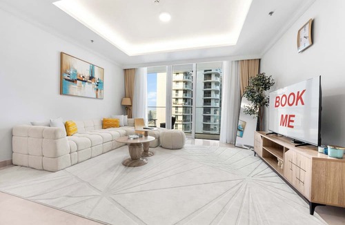 Dubai Marina Apartment | Free housekeeping visits during your stay - StayShort - Elegant 1 Bedroom in EMAAR Beachfront that Sleeps 2