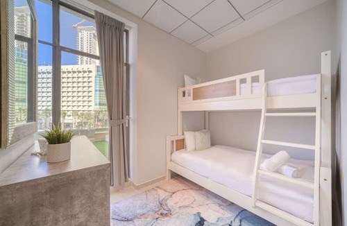 Jumeirah Beach Residence Apartment | Five bedroom in United Arab Emirates, Dubai