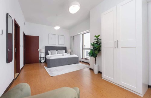 Jumeirah Beach Residence Apartment | Free housekeeping visits during your stay - StayShort - Comfortable 5BR Apartment in JBR with Gorgeous Views