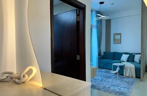 Dubai Marina Apartment | Stylish Studio with Stunning Marina Canal Views