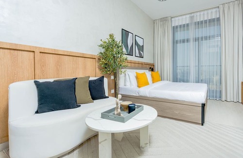 Dubai Apartment | Nasma Holiday Homes - Laya Heights