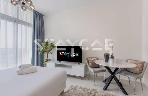 Dubai Apartment | Staycae Holiday Homes - Carson Tower