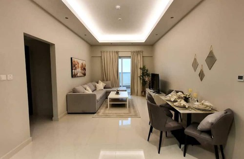 Dubai Sports City Apartment | Hera Holiday Home