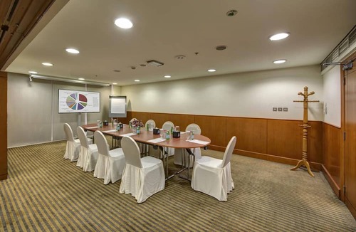 Deira Apartment | J5 Hotels - Port Saeed