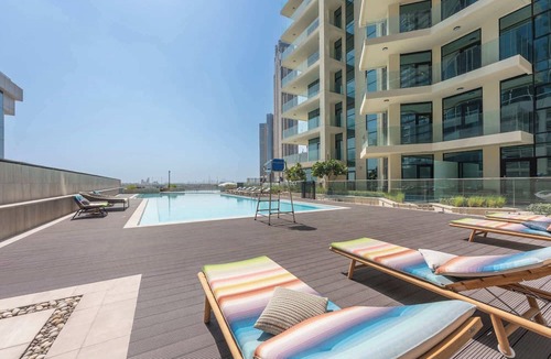 Downtown Dubai Apartment | StayShort - Lavish 2BR in Business Bay Ideal for 6!