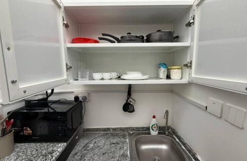 Al Ain Apartment | Lightmoon studio Jimi