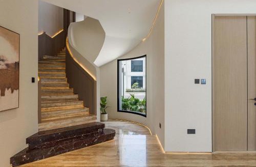 Palm Jumeirah Villa | Villa Sydney by LEC