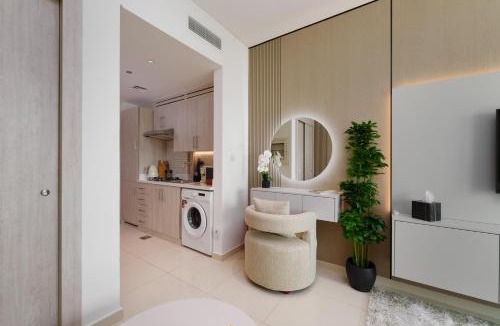 Palm Jumeirah Apartment | Salt & Dunes - Vacation Homes Dubai