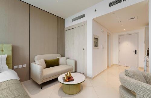 Palm Jumeirah Apartment | Salt & Dunes - Vacation Homes Dubai