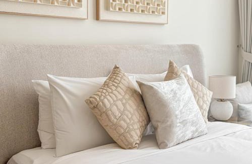 Jumeirah Village Circle Apartment | FIRST CLASS Studio High-End Near Circle Mall