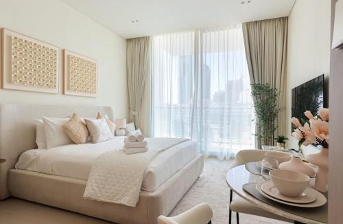 Jumeirah Village Circle Apartment | FIRST CLASS Studio High-End Near Circle Mall