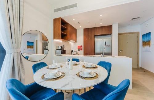 Dubai Apartment | PVH - Beach Front 2BR in Le Pont - Port de La Mer