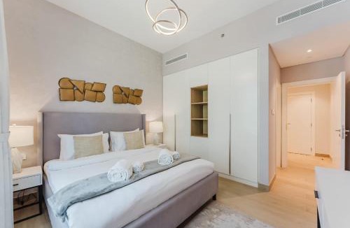 Dubai Apartment | PVH - Beach Front 2BR in Le Pont - Port de La Mer