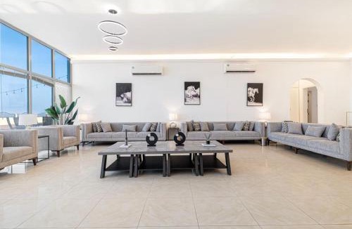 Murbah Villa | Best chalet 4 BHK for group gatherings with beach access and private pool