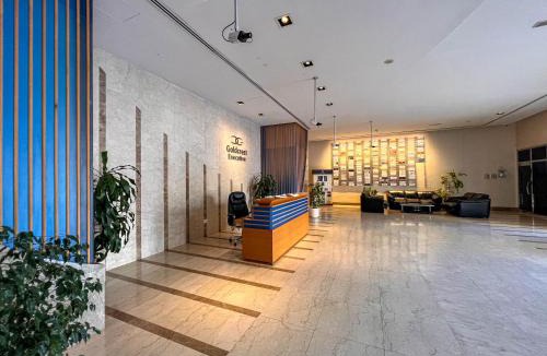 Jumeirah Lake Towers Apartment | Cosmos Living Premier Studio Near Metro
