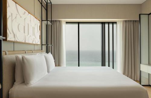 Dubai Resort | Delano Dubai at Bluewaters