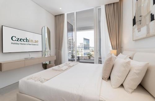 Jadaf Apartment | Elegant 1BR, Dubai Creek Views, Kasco Residences