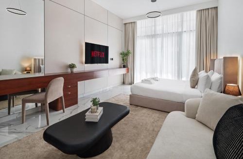 Business Bay Apartment | Bella Elite Homes Elegant Studio Resort-Style Amenities Business Bay