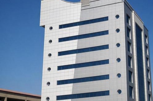Old Dubai Apartment | Burjaman sharing hostel in Bur Dubai
