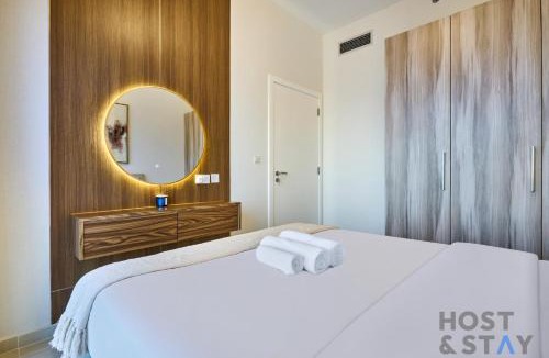 Dubai Apartment | Golf Vita Damac Hills, 1BR with Views - Host & Stay
