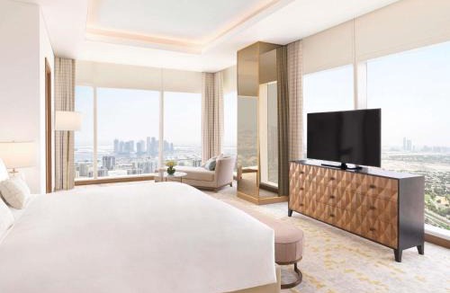 Bur Dubai Hotel | Sofitel Dubai The Obelisk