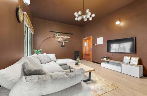 Garhoud Apartment | Free housekeeping visits during your stay - StayShort - 1 Bedroom in Al Garhoud Perfect for 2