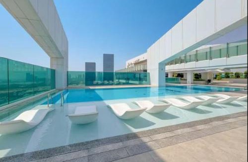 Bur Dubai Apartment | Vogue Vacation Homes, Al Wasl 1 Residences Near Zabeel Park and World Trade Centre, One Bedroom Apartment with Balcony and City View, Access to all Amenities, Walkable to Max Fashion Metro Station