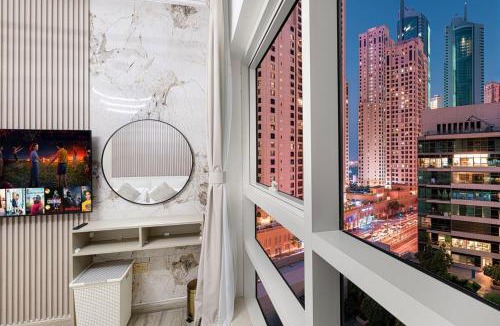 Dubai Marina Apartment | Luxury Duplex Penthouse with Stunning Marina Views