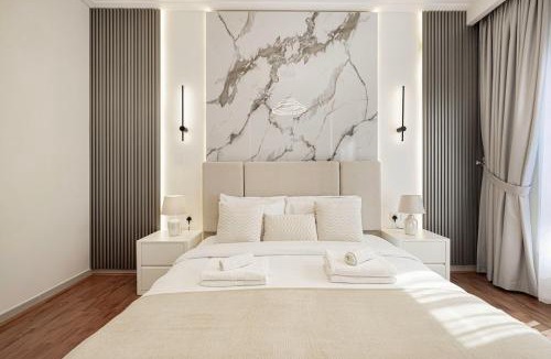 Madinat Zayed Apartment | Lux Unit Breathtaking Burj View I Walk Dubai Mall