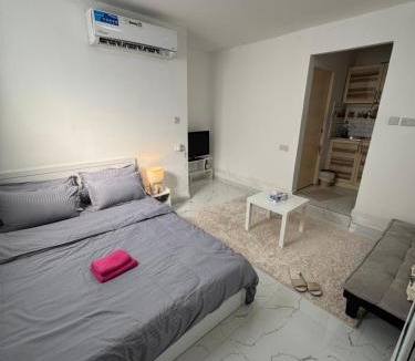 Abu Dhabi Apartment | استديوهات روز المفروشه