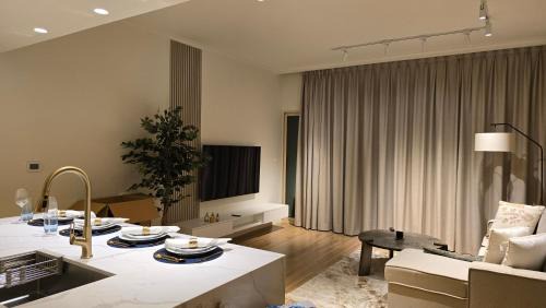 The Greens Apartment | quiet green 1 bedroom for your rest