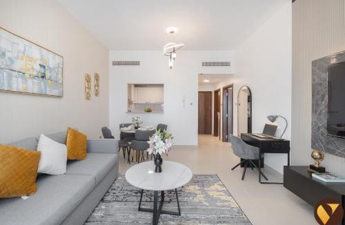 Jumeirah Village Circle Apartment | Vogue Vacation Homes, JVC Jeewar Tower near Circle Mall, One Bedroom Apartment with Balcony and City View, Access to all Amenities