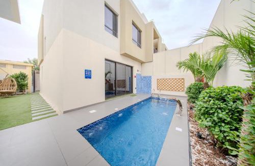 Sharjah Villa | 3BR Amazing Villa - Private Pool - 3WC - BBQ Pit