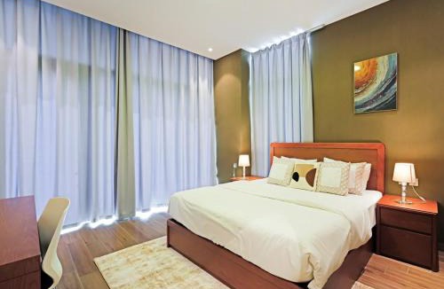 Dubai Apartment | Modern 1-Bedroom Apartment in Sepcoo Residence-1105