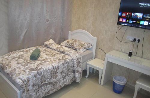 Al Hili Apartment | العين الهيلي مصباح بيت14