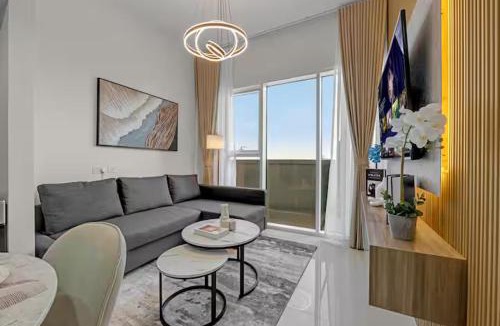 Dubai Apartment | Modern 1BR - High Floor - Balcony - DAMAC Hills