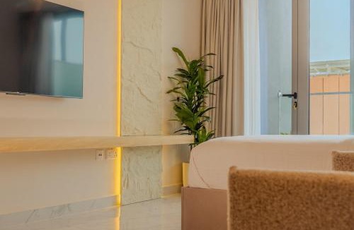 Masdar City Apartment | Stylish Stay Near Airport & Yas Island