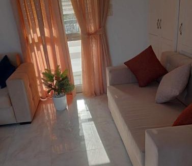 Rejiche Apartment | Studio chic, bien equipee pour un sejour de repos