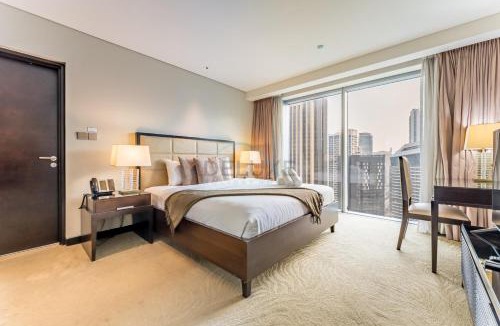 Dubai Marina Apartment | Sky-High 1BR with Stunning Direct Marina Views, Steps from the Metro and Offering Seamless Access to Marina Mall, The Address Residences, Dubai Marina by Deluxe Holiday Homes