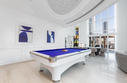 Jumeirah Beach Residence Apartment | Private villa in Marina with private pool!