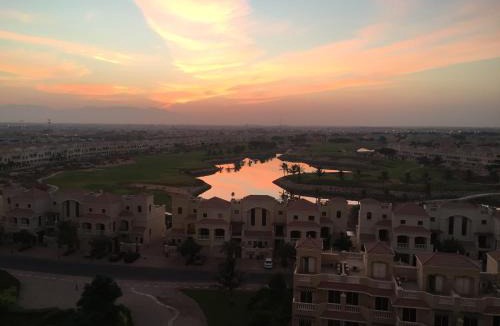 Al Hamra Village Apartment | Elegant One-bedroom apartment in Al Hamrah village
