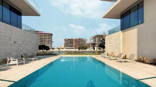 Trade Centre 1 Apartment | New Luxury Canalfront 2 Bedroom Apartment with Burj Views