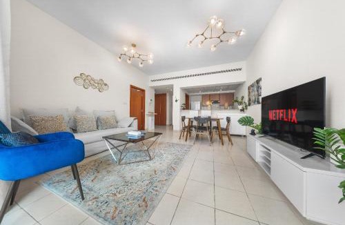 The Greens Apartment | Gorgeous One Bedroom Apartment in the heart of Dubai