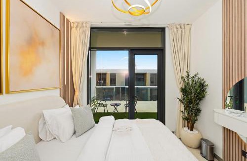 Dubai Apartment | Golden Stays - Stylish 4BR Villa I Garden, Pool & Parking I Global Village