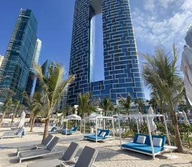 Jumeirah Beach Residence Apartment | Private Beach Lux Stay at Address Beach JBR